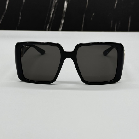 NEW GUCCI GG1692S 001 BLACK GREY SQUARE WOMEN GUCCI SUNGLASSES - Picture 4 of 12